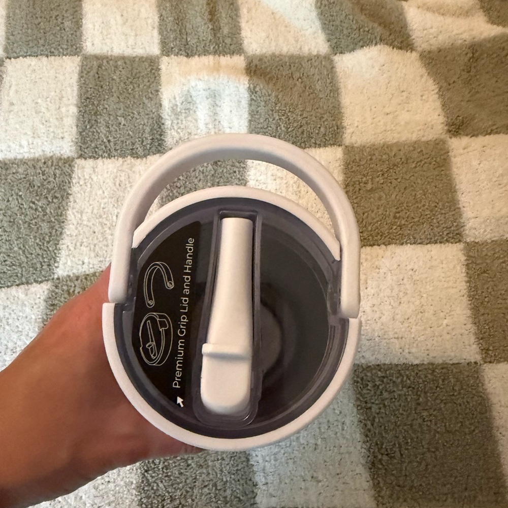 Hydrojug Sport 32oz - Picture 2 of 4